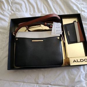 New ALDO purse gift boxes set with credit card/license holder for easy access!